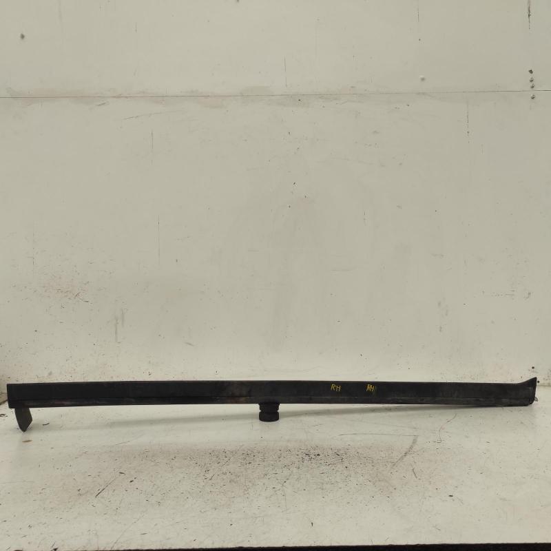 body/door mould