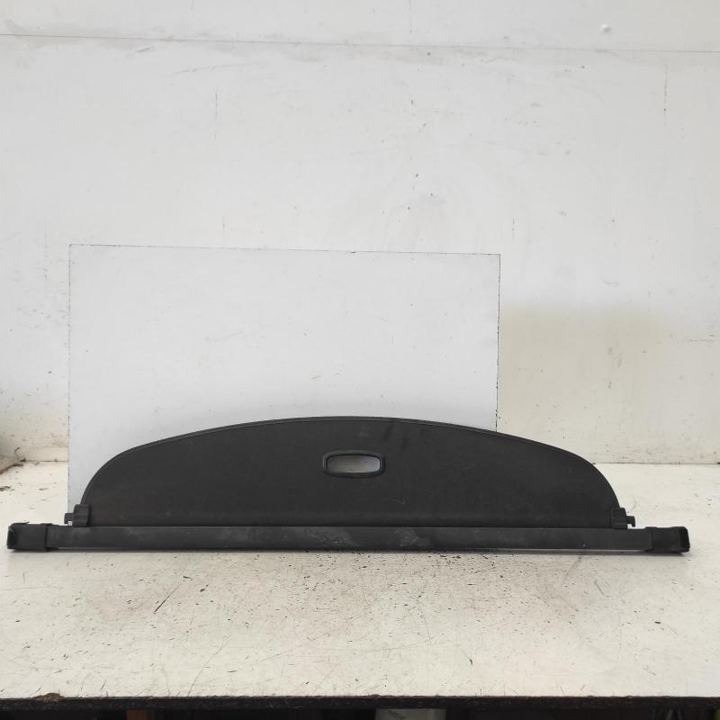 parcel shelf