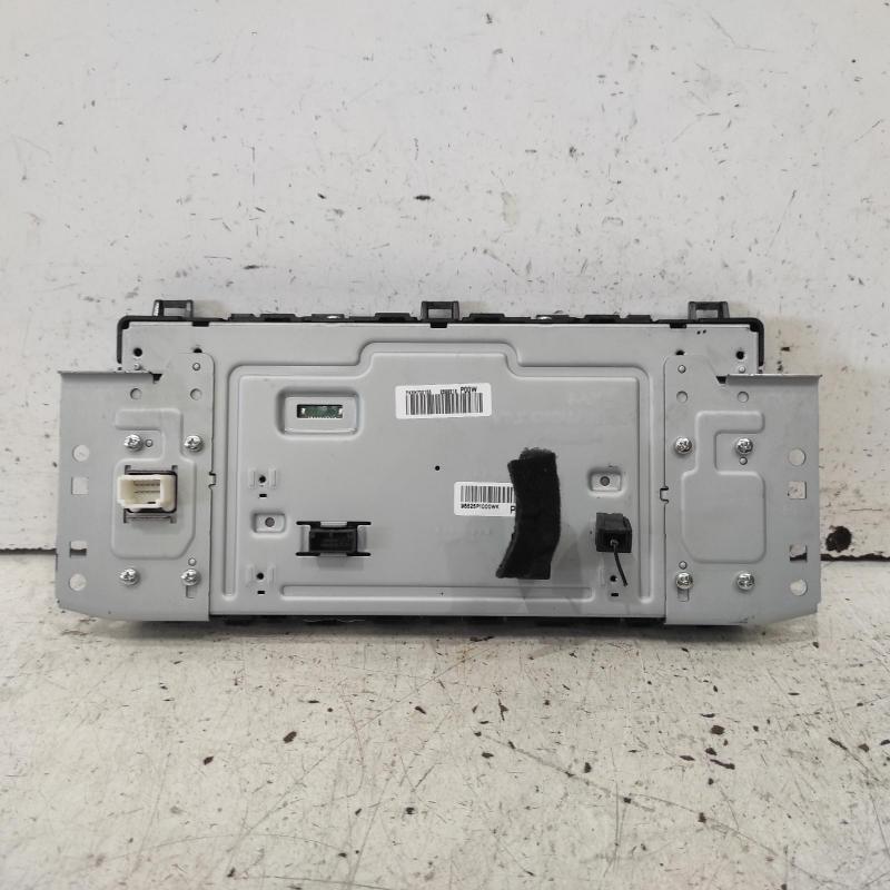 stereo/head unit