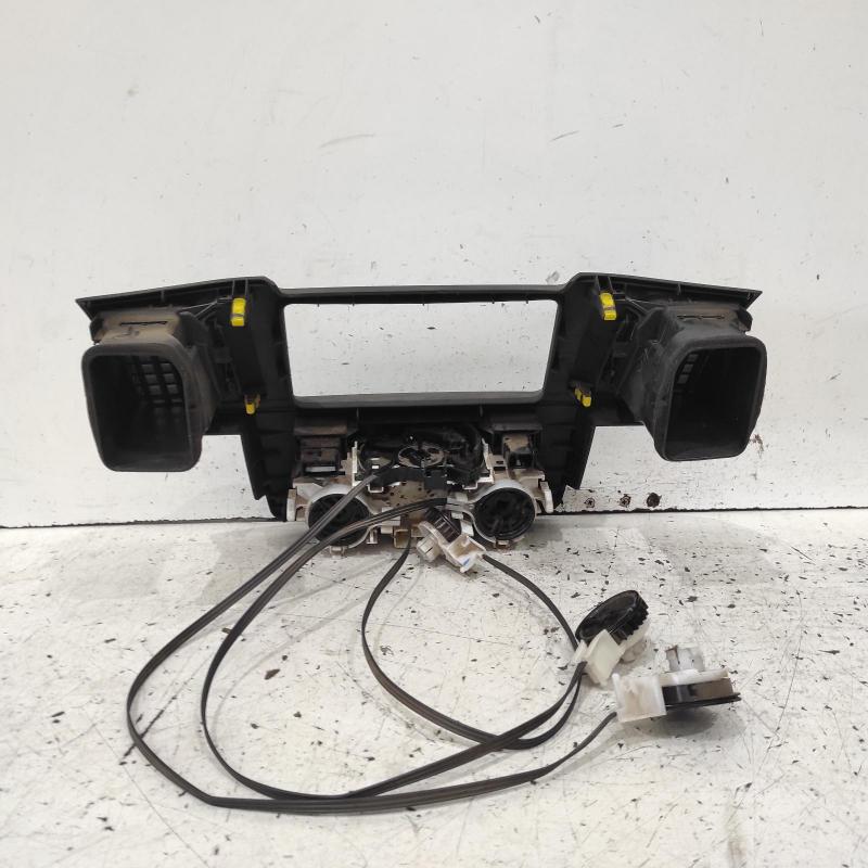 heater/aircon controls