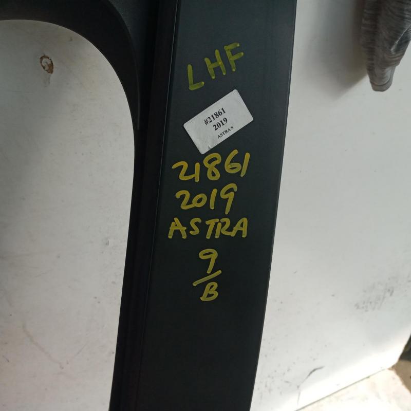 door front left
