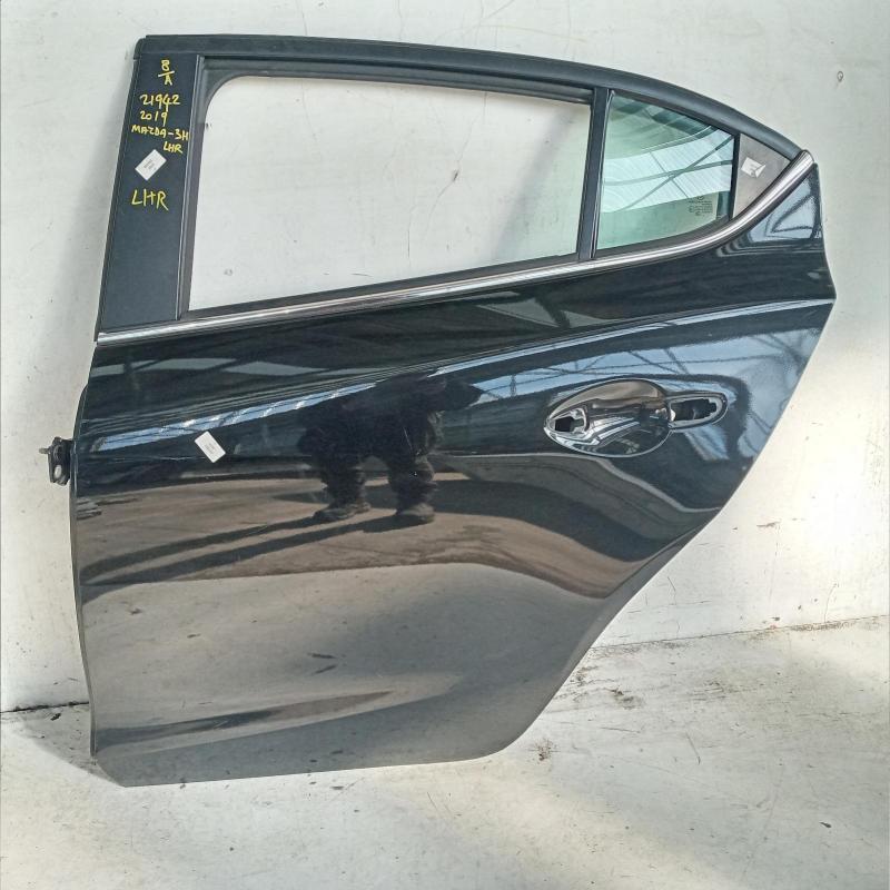 door/sliding rear left
