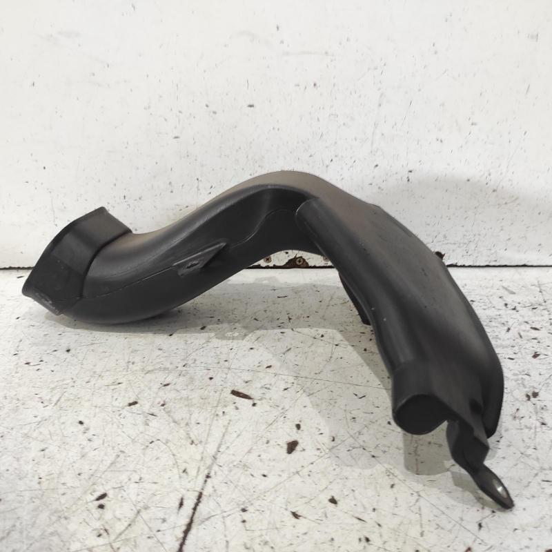 air cleaner duct/hose