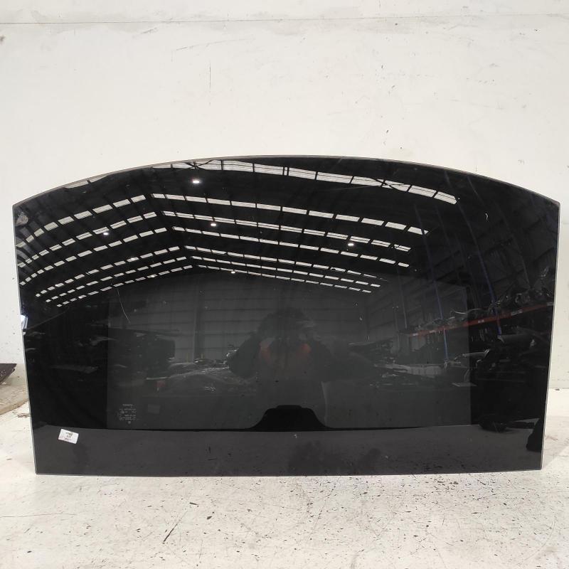 roof glass/sunroof