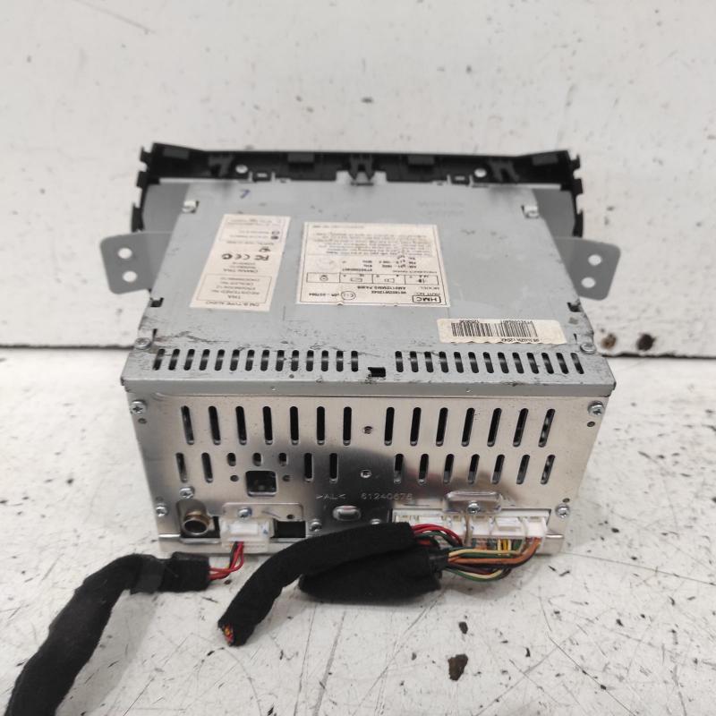 stereo/head unit