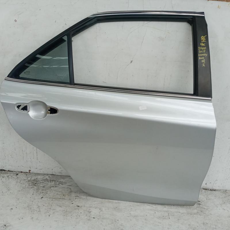 door/sliding rear right