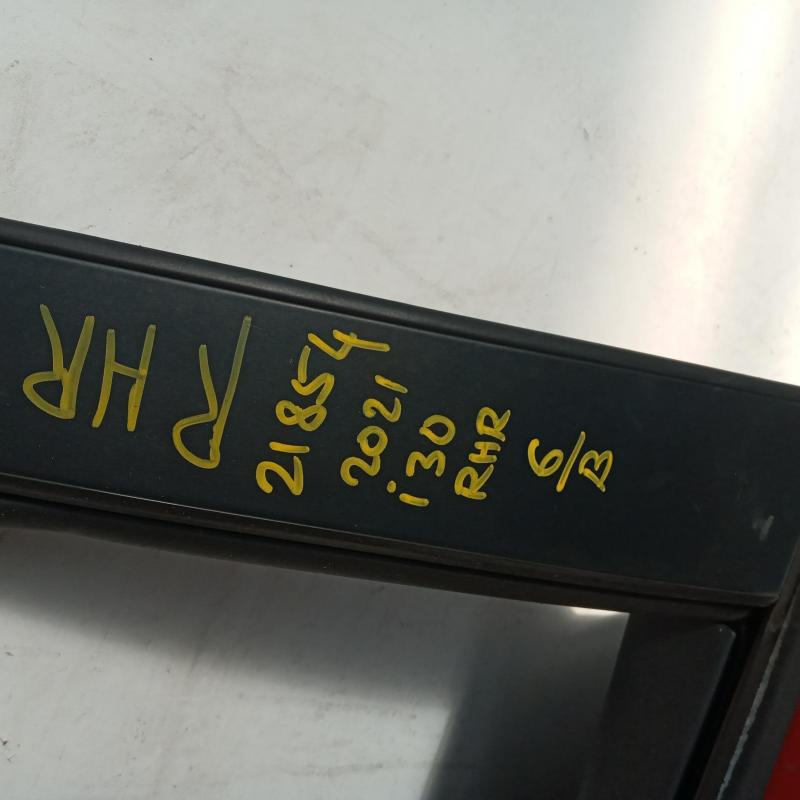 door/sliding rear right