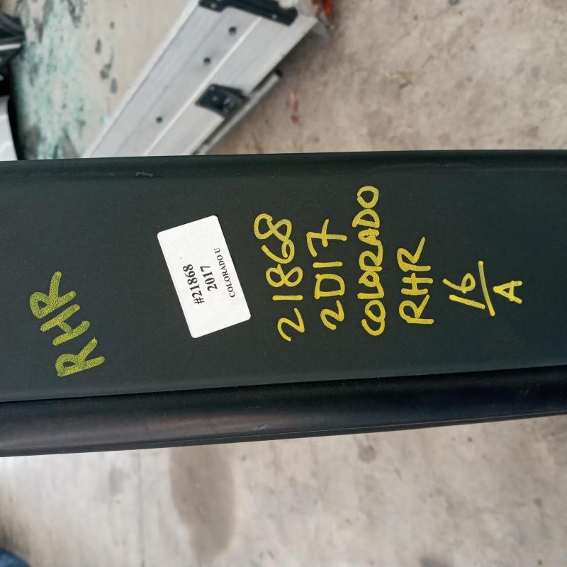 door/sliding rear right