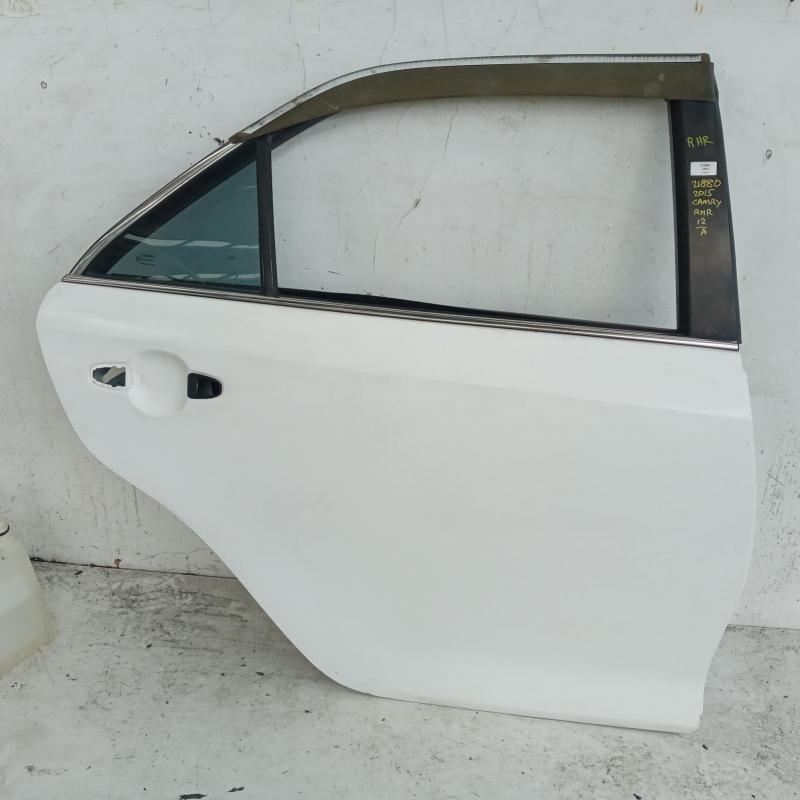 door/sliding rear right