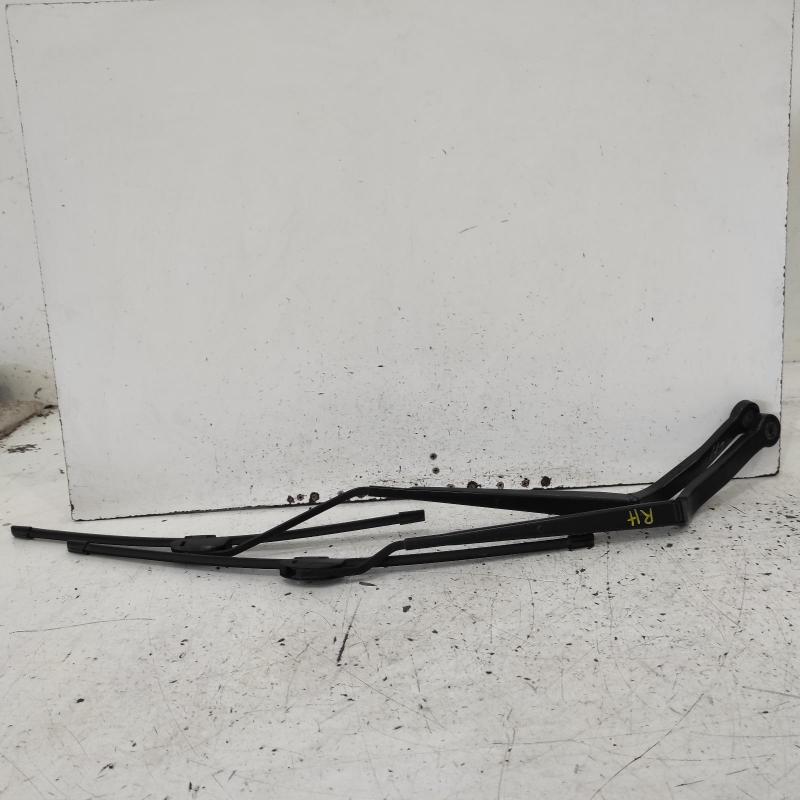wiper arm