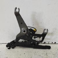 bonnet hinge/strut