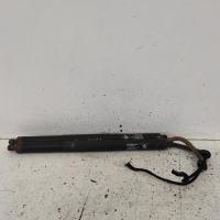 hatch strut