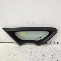 quarter door glass front right