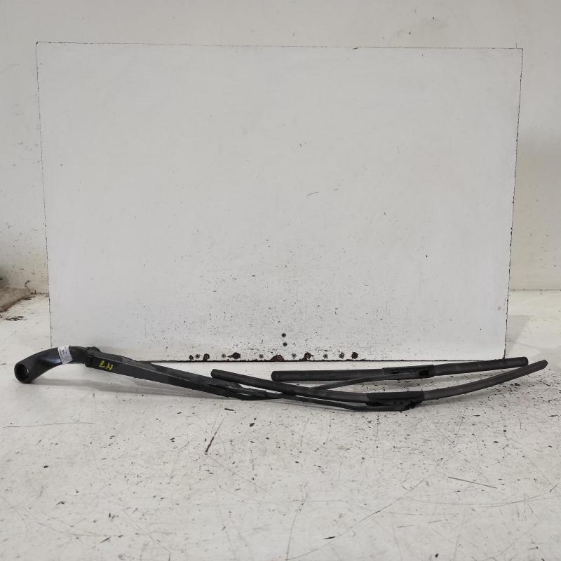 wiper arm