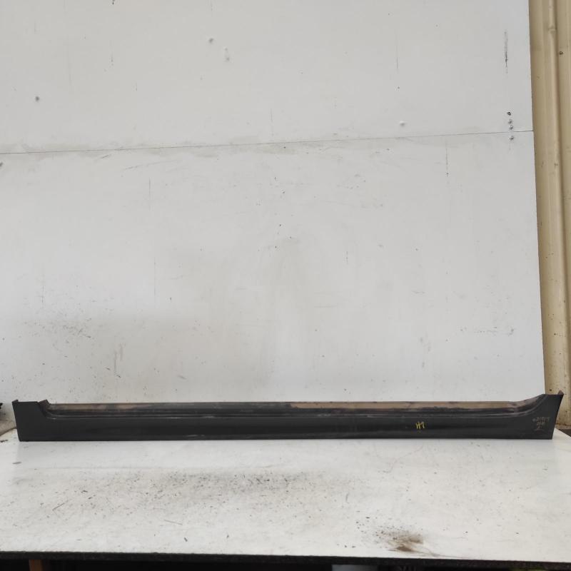side step skirt