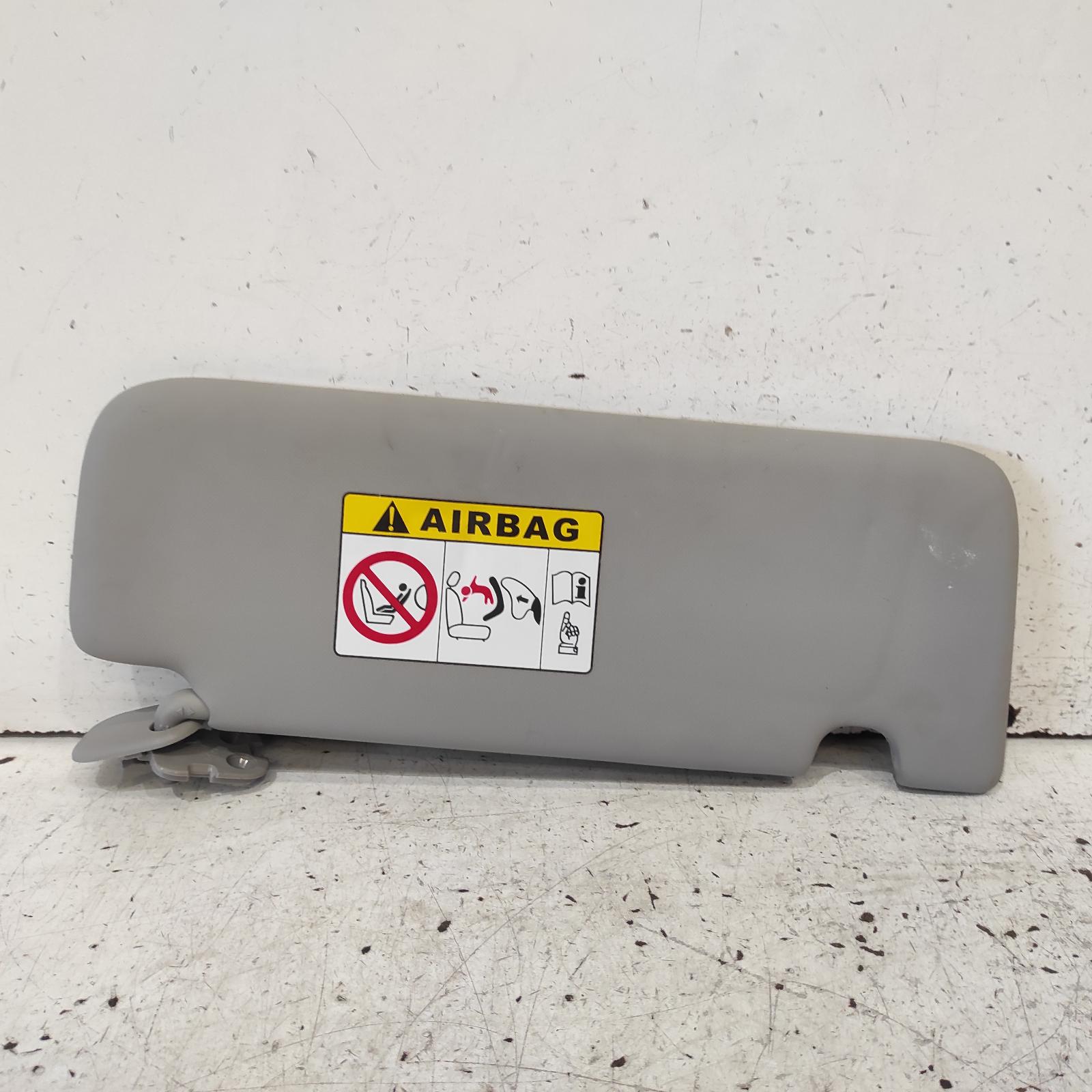Sportage Sunvisor 2015-2021 ql,grey,lh side,10/15-08/21 00021978 #688228