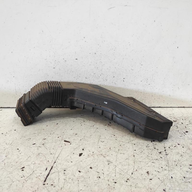 air cleaner duct/hose
