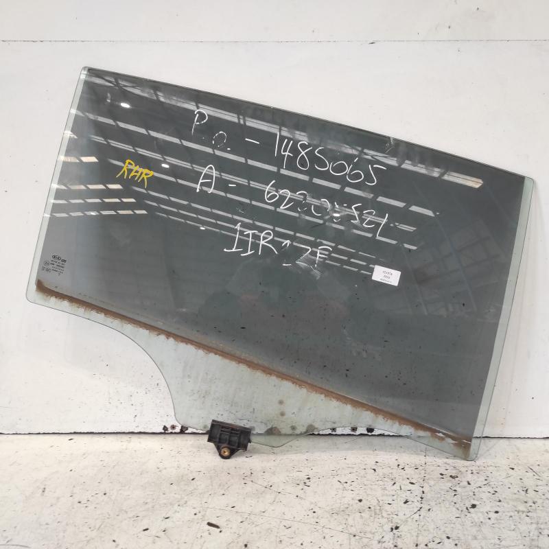 door window rear right