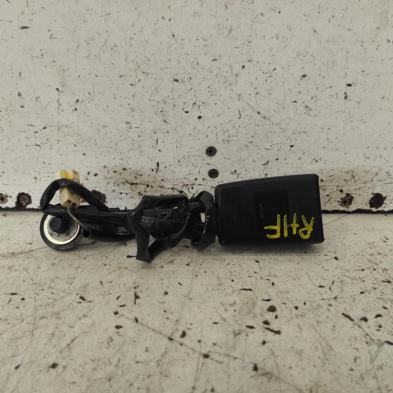 seat belt stalk
