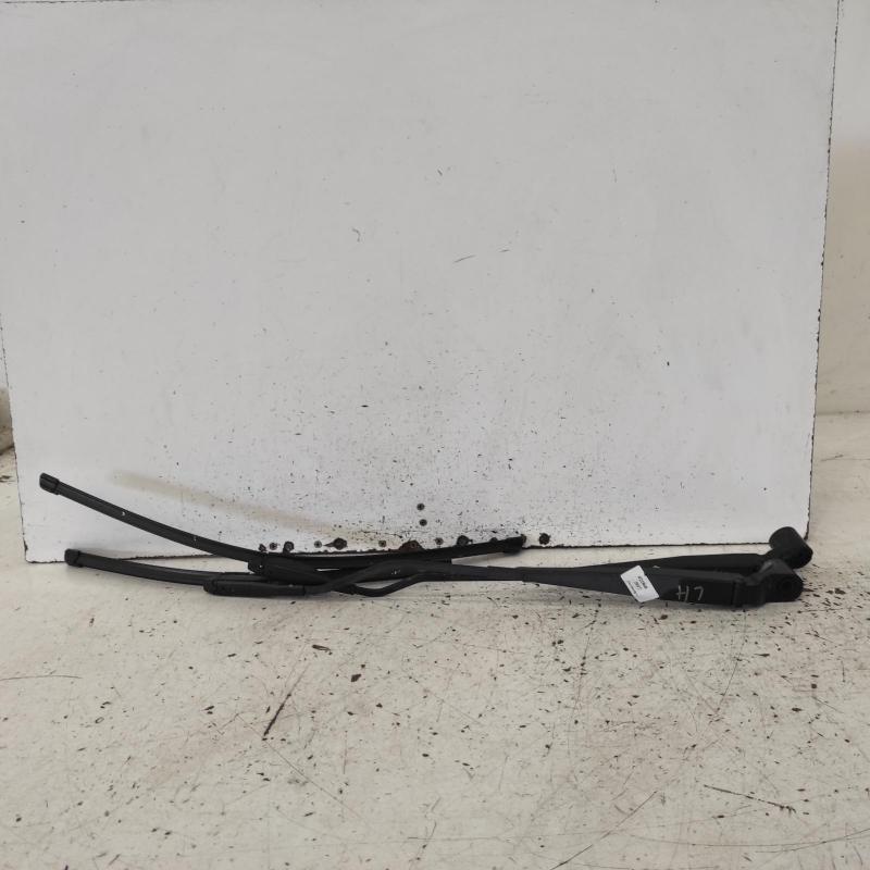 wiper arm