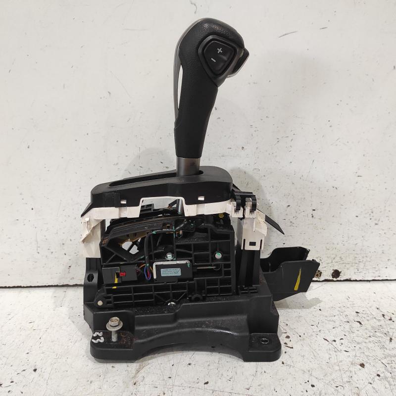 gear stick/shifter