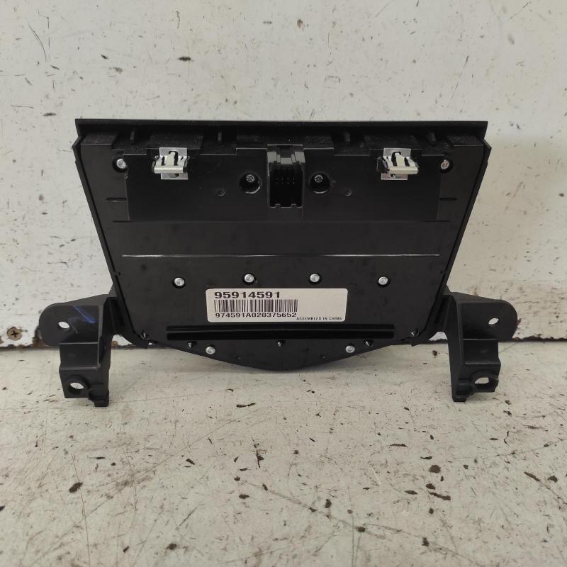 stereo/head unit