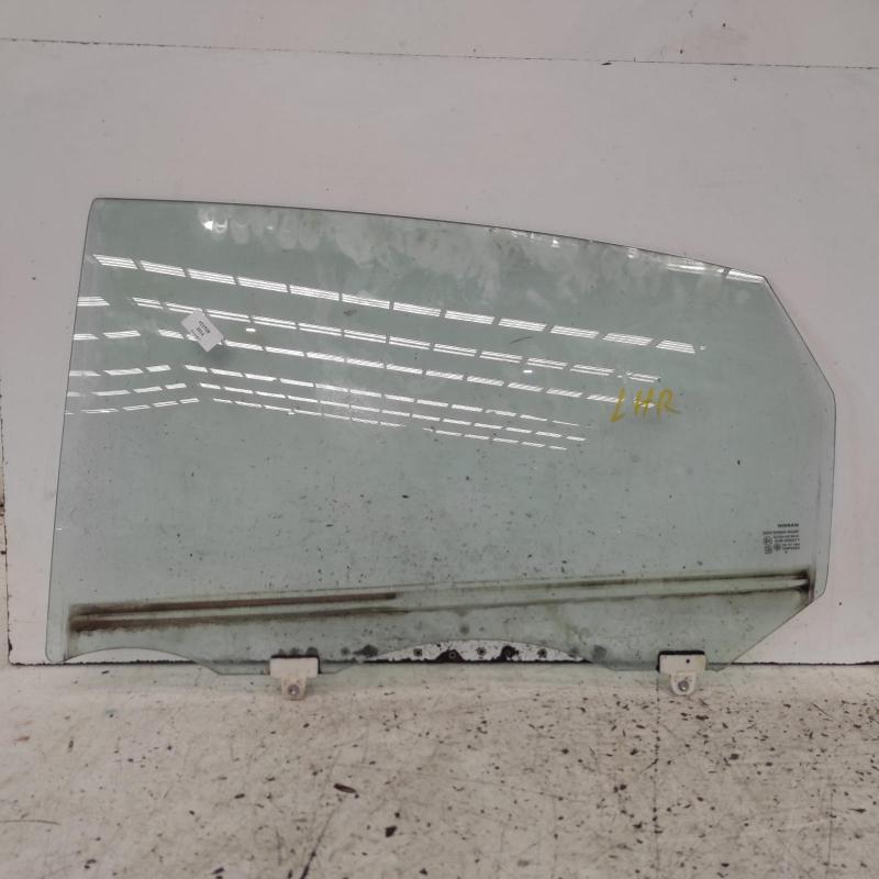 door window rear left