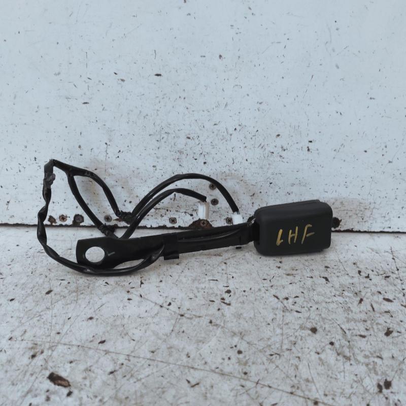 seat belt stalk