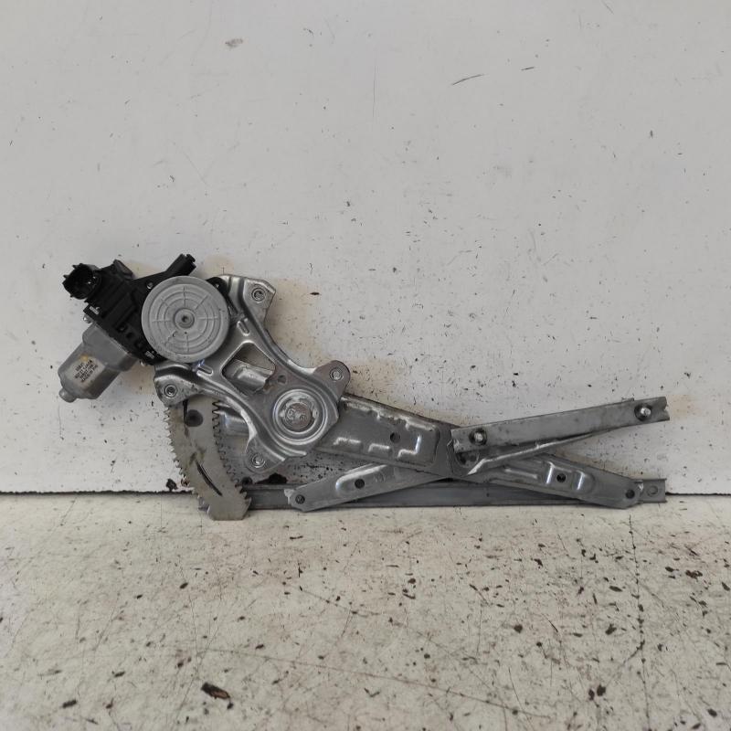 window regulator/motor rear left