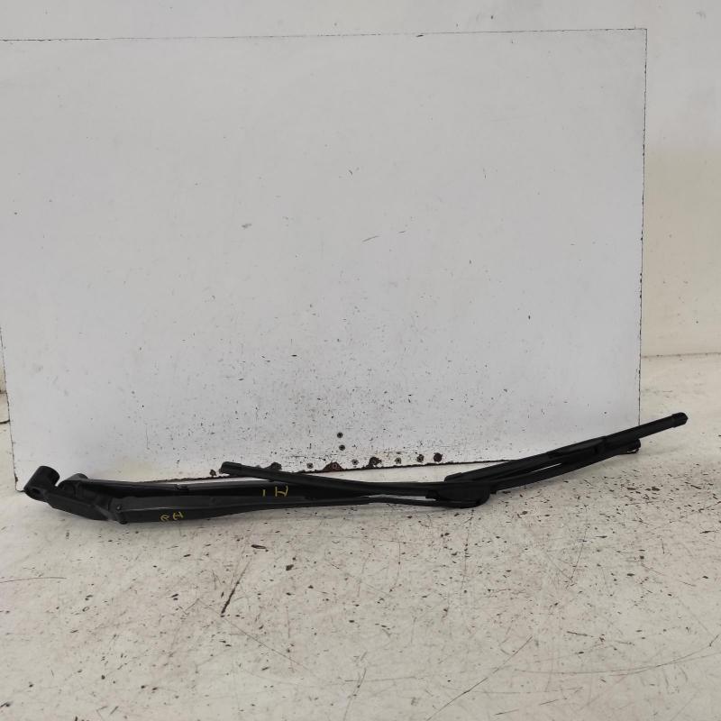 wiper arm
