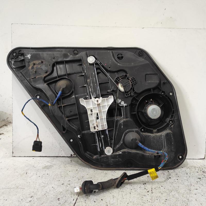 window regulator/motor rear right