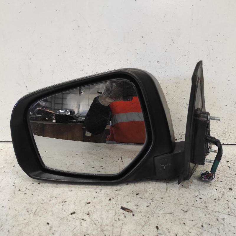 door mirror left