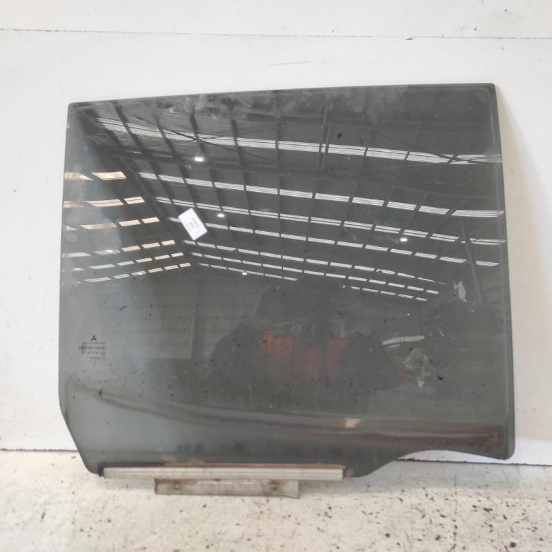 door window rear right
