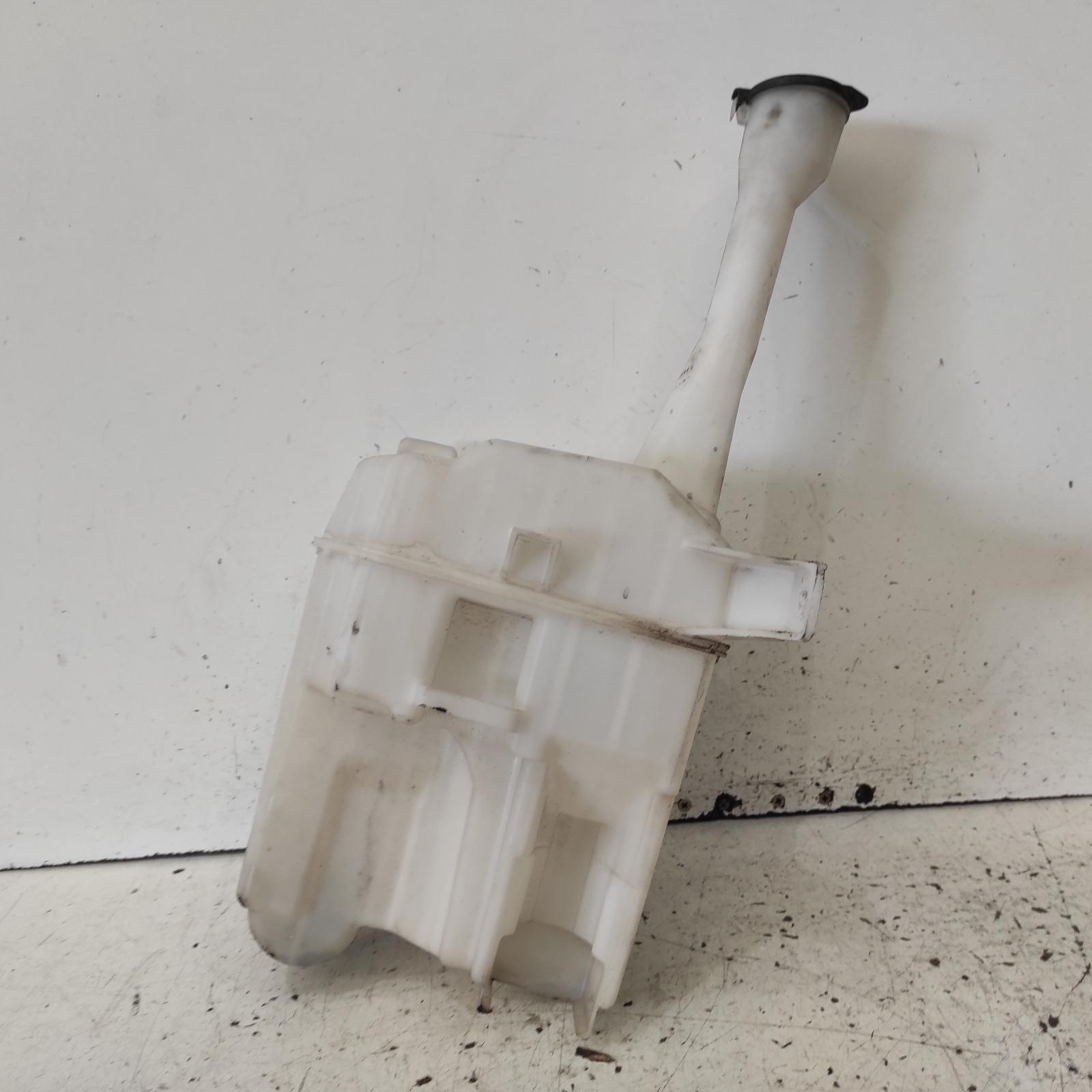 Camry Washer Bottle 2006-2011 acv40/ahv40,06/06-11/11 00021980 #688767