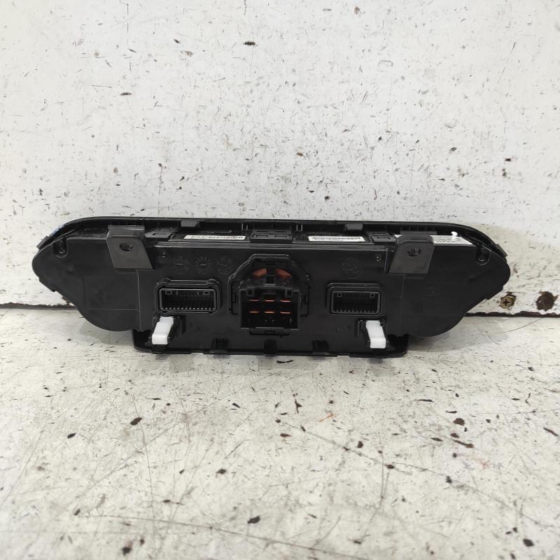 heater/aircon controls