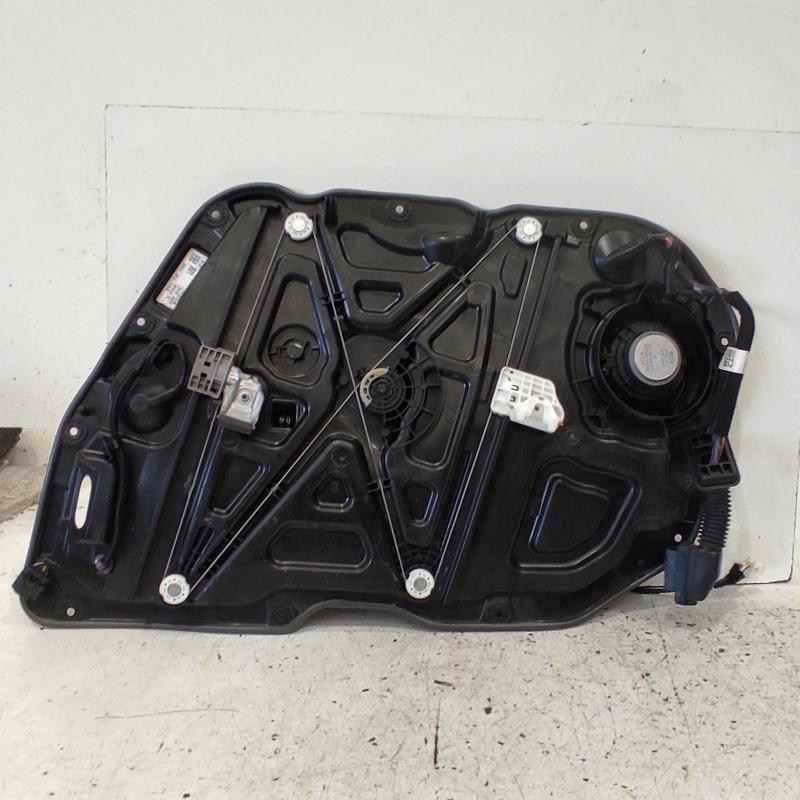 window regulator/motor front left