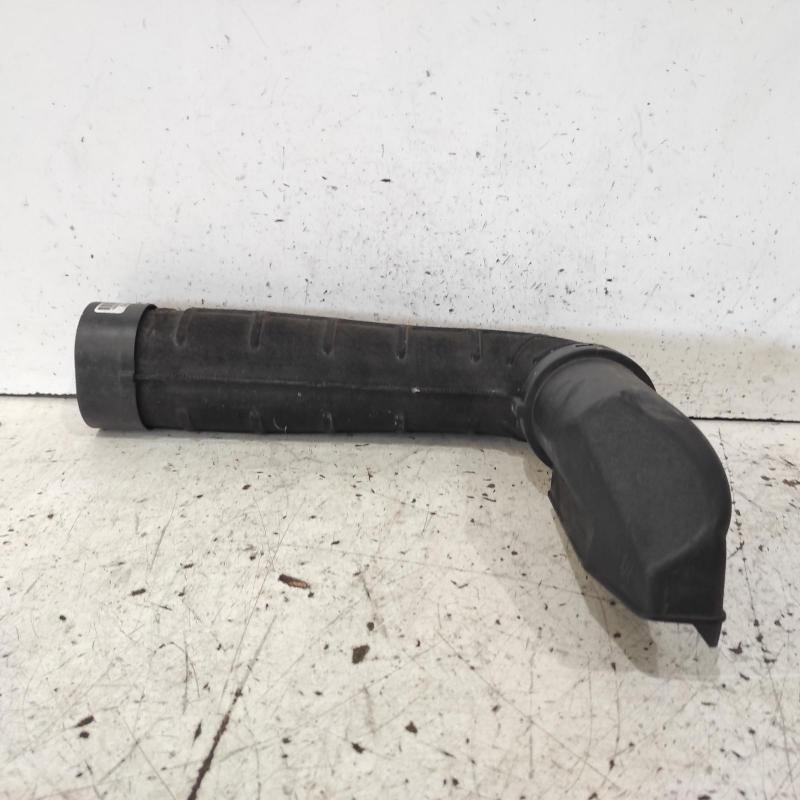 air cleaner duct/hose