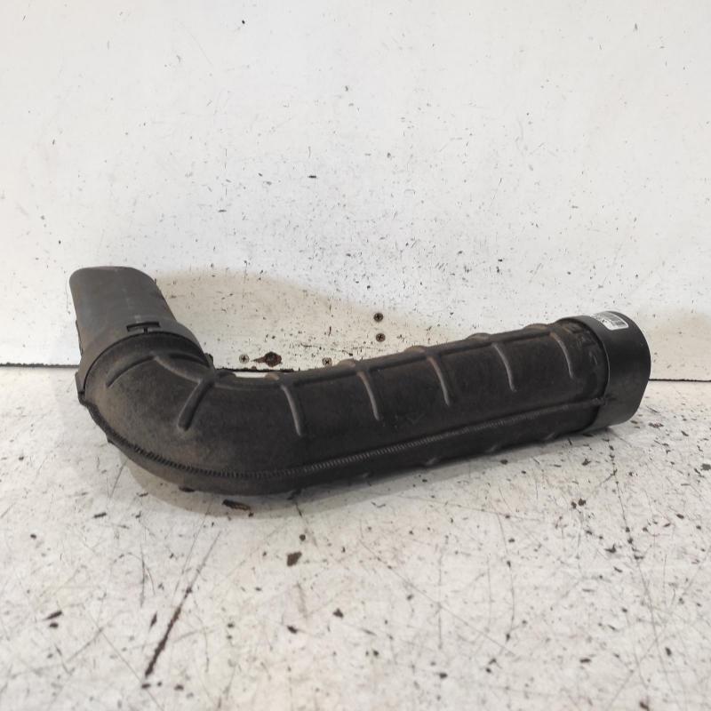 air cleaner duct/hose
