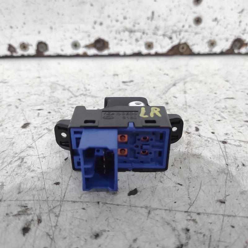 power door window switch