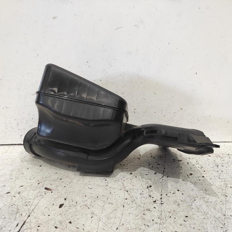 air cleaner duct/hose