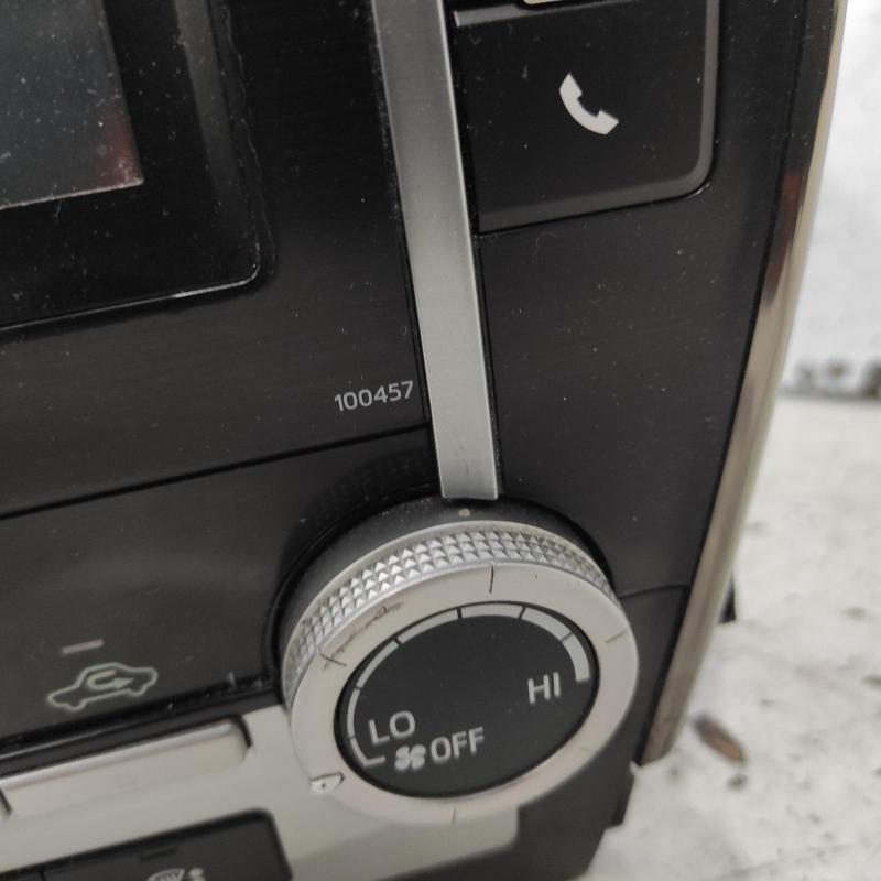 stereo/head unit