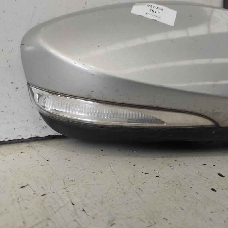 door mirror right