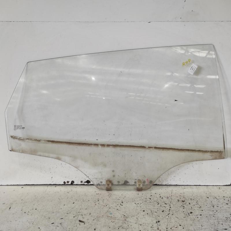 door window rear right