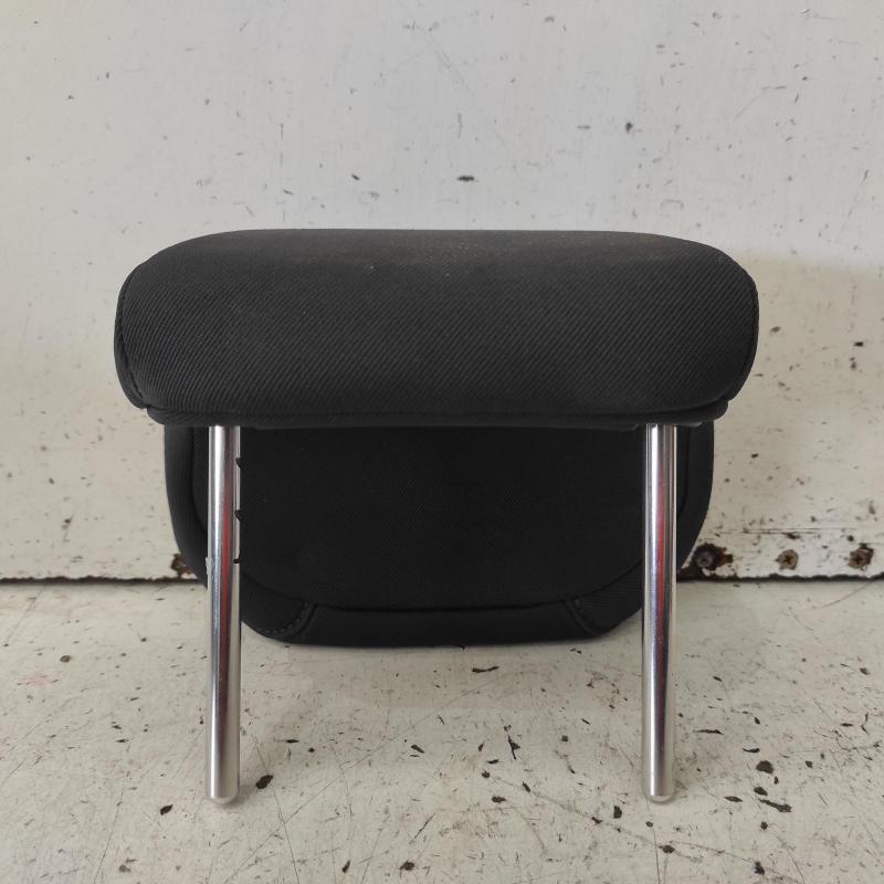 headrest