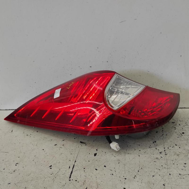 taillight left