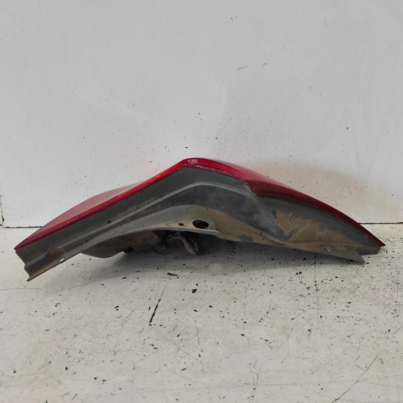 taillight left