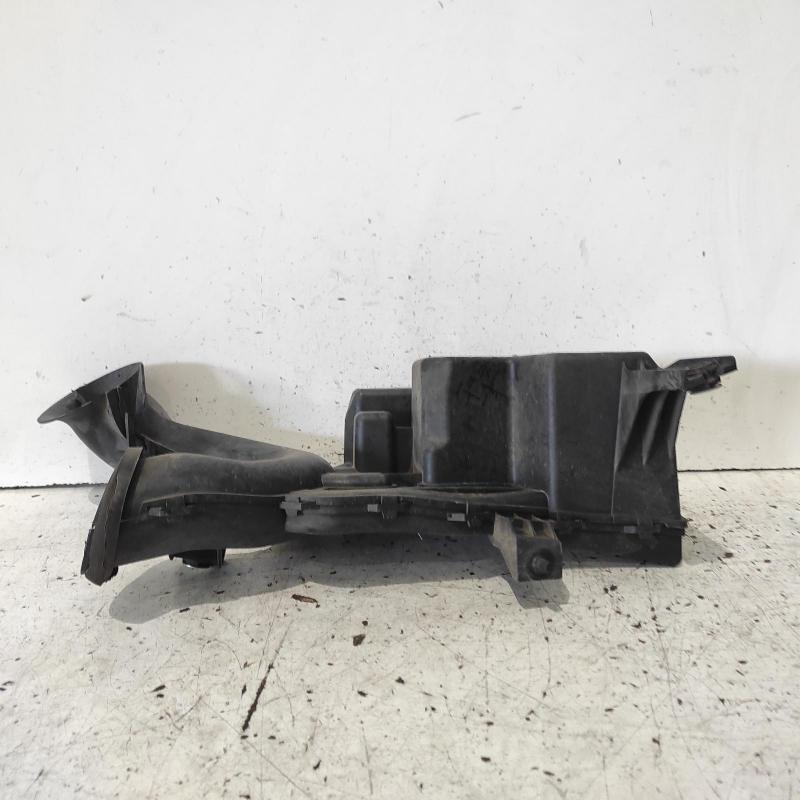 air cleaner/box