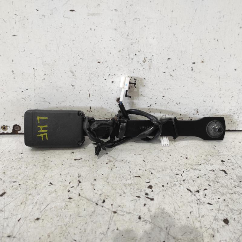 seat belt stalk