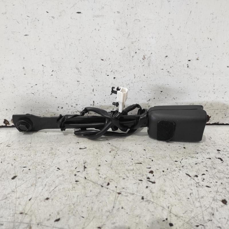 seat belt stalk