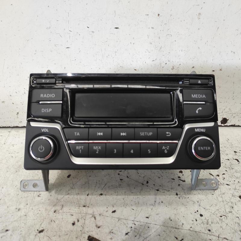 stereo/head unit